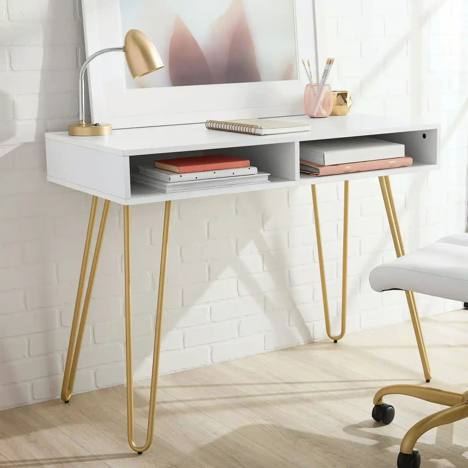 Minimalist and Modern Writing Desk